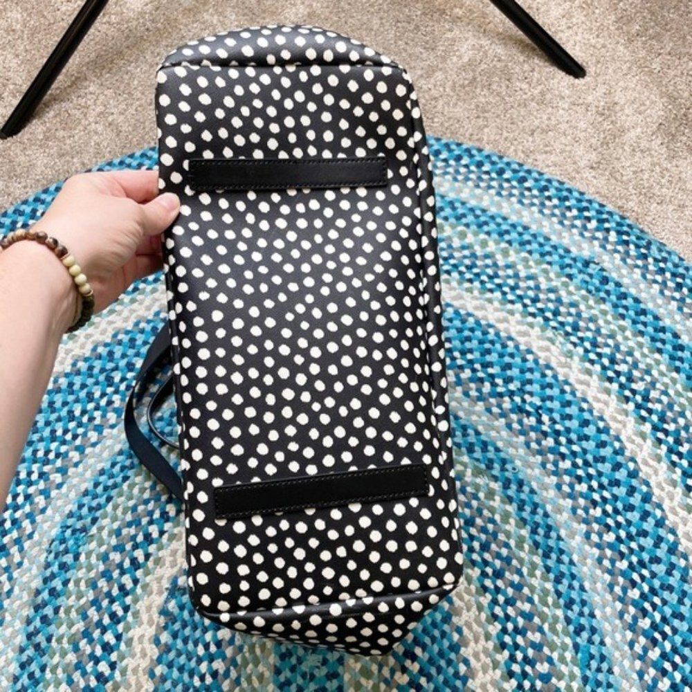 Kate Spade Bag - Picture 4 of 9